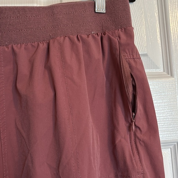 Avalanche women’s dark pink high rise jogger pants size large - Picture 4 of 9